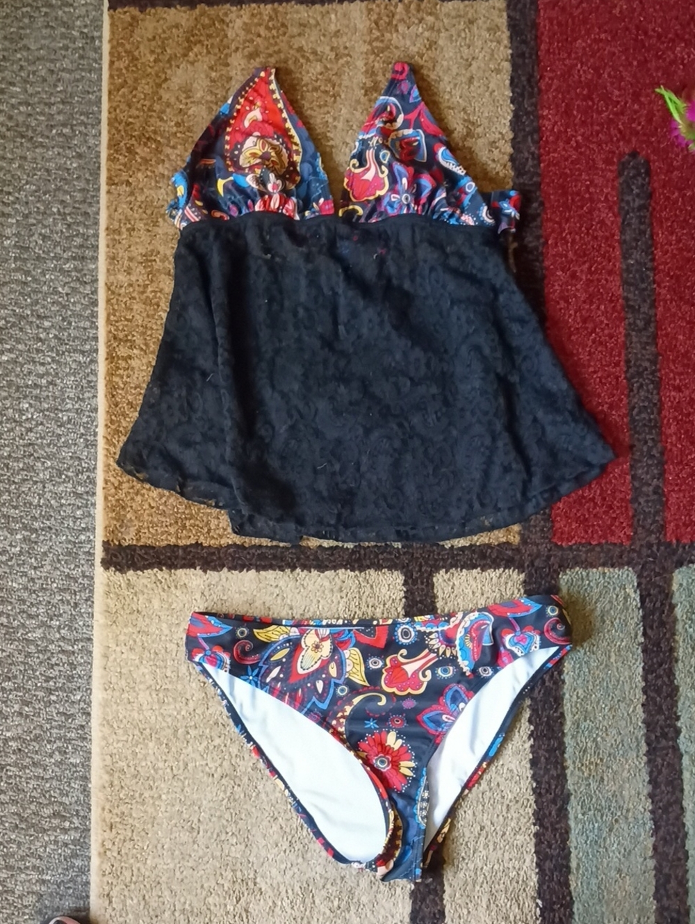 Paisley Two-Piece Tankini Swim Size Medium
